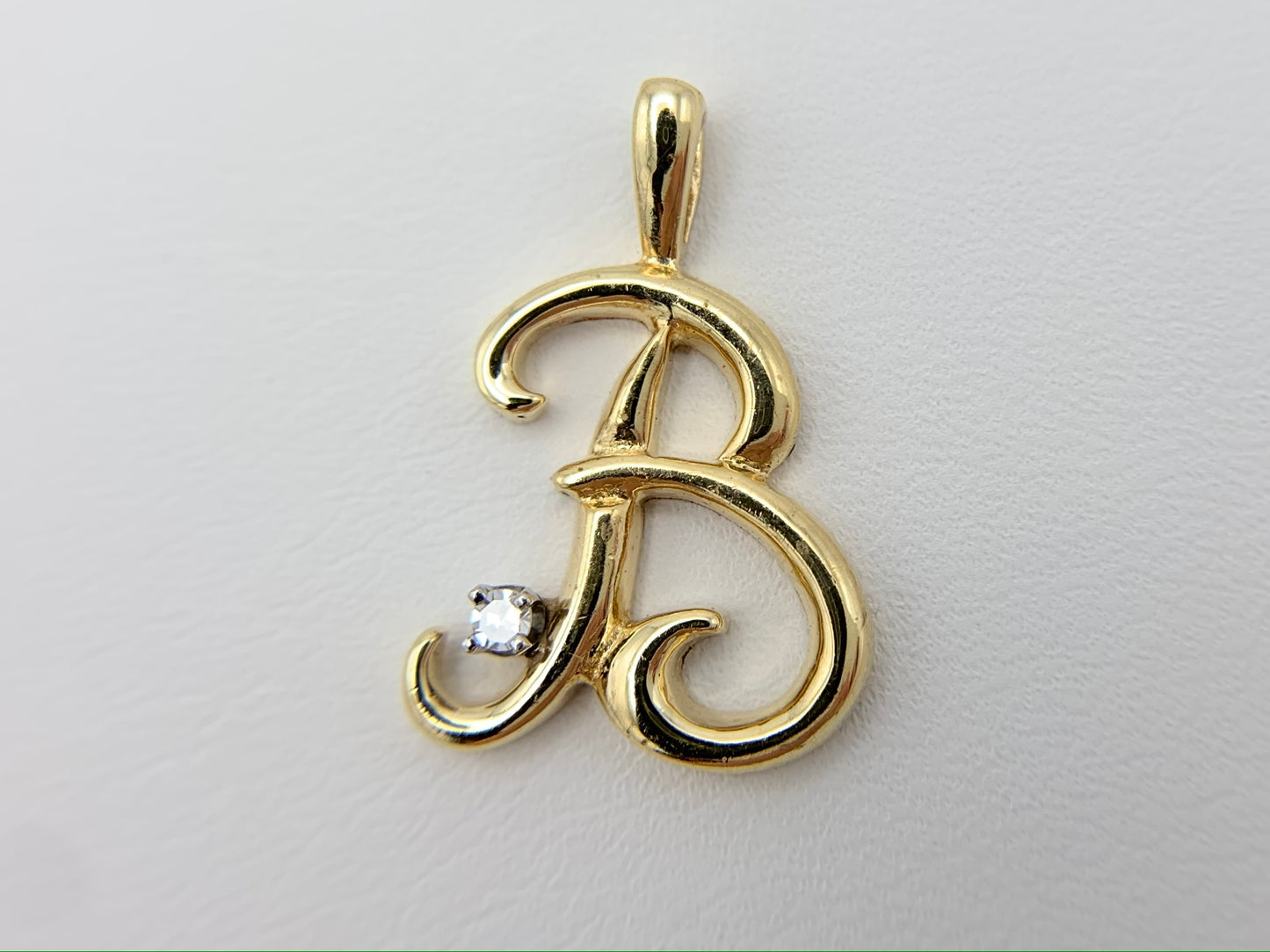 14K Yellow Gold Letter B Diamond Necklace Pendant