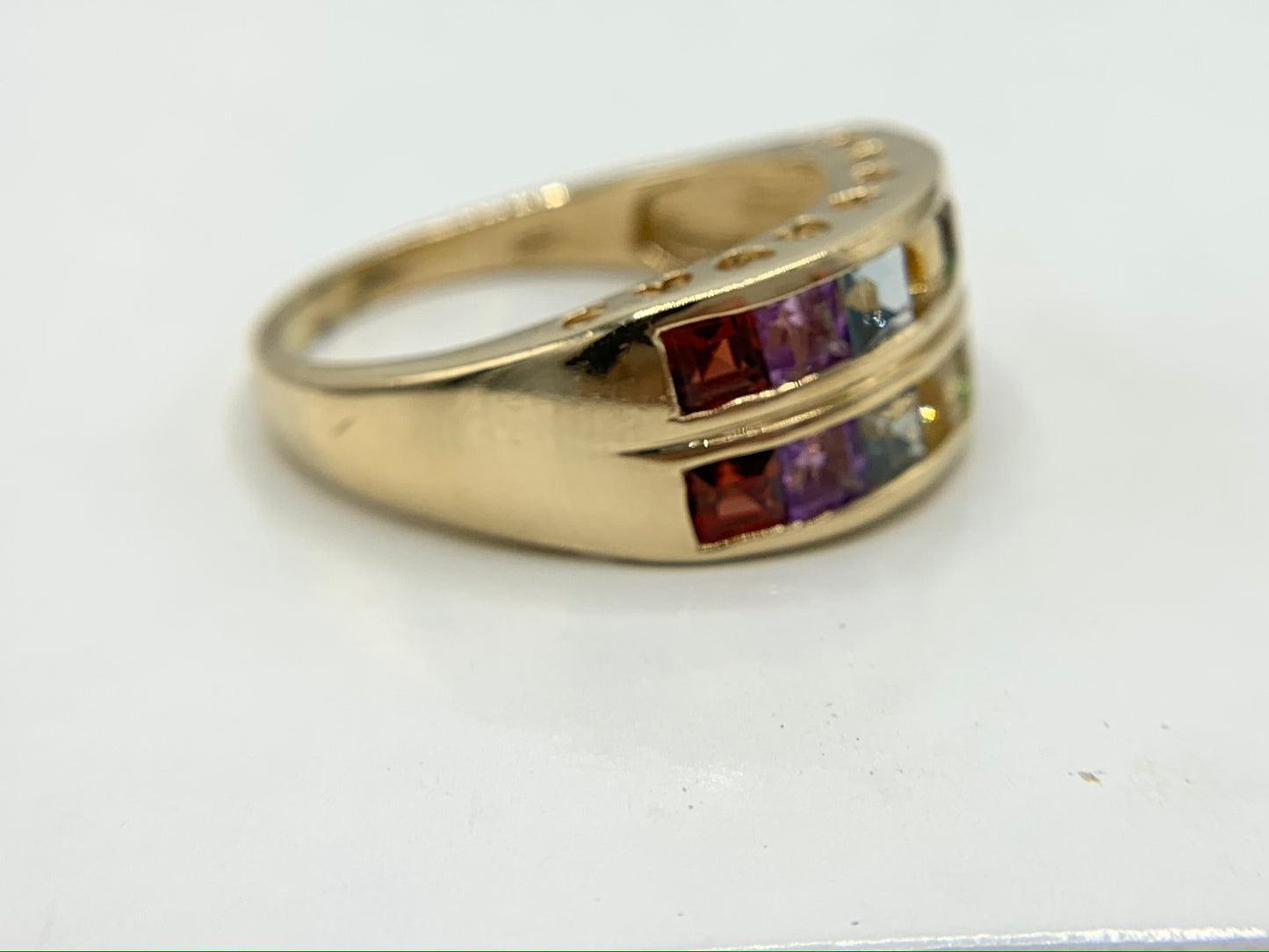 10K Yellow Gold Rainbow Ring