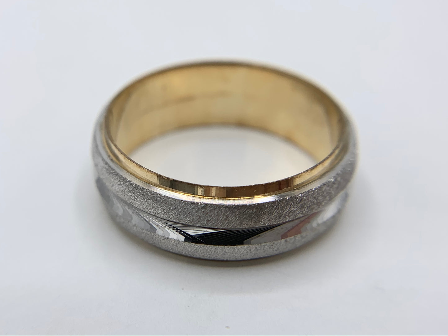 14K Yellow and White Gold Men's Two Tone Wedding Band