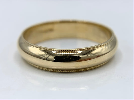 14K Yellow Gold Men's 5mm Milgrain Accent Wedding Band