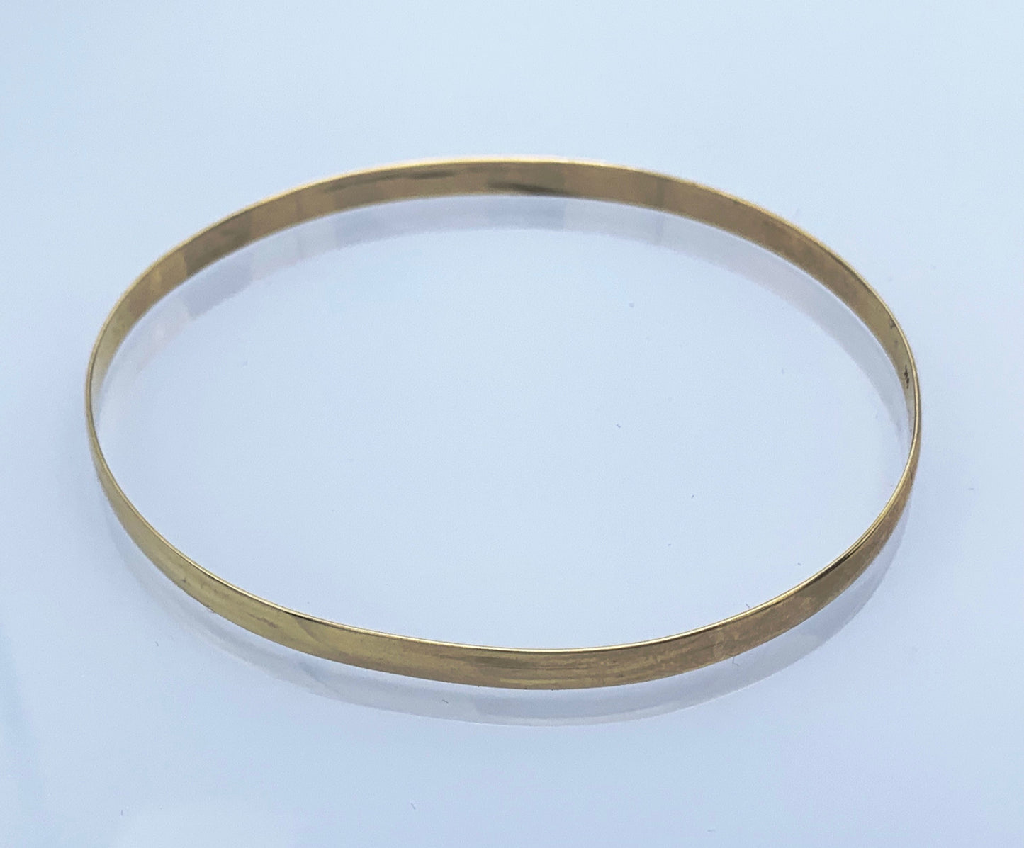 14K Yellow Gold 4mm Bangle Bracelet