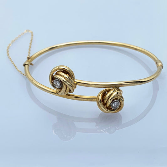 14K Yellow Gold Two Knot Bracelet with Diamonds