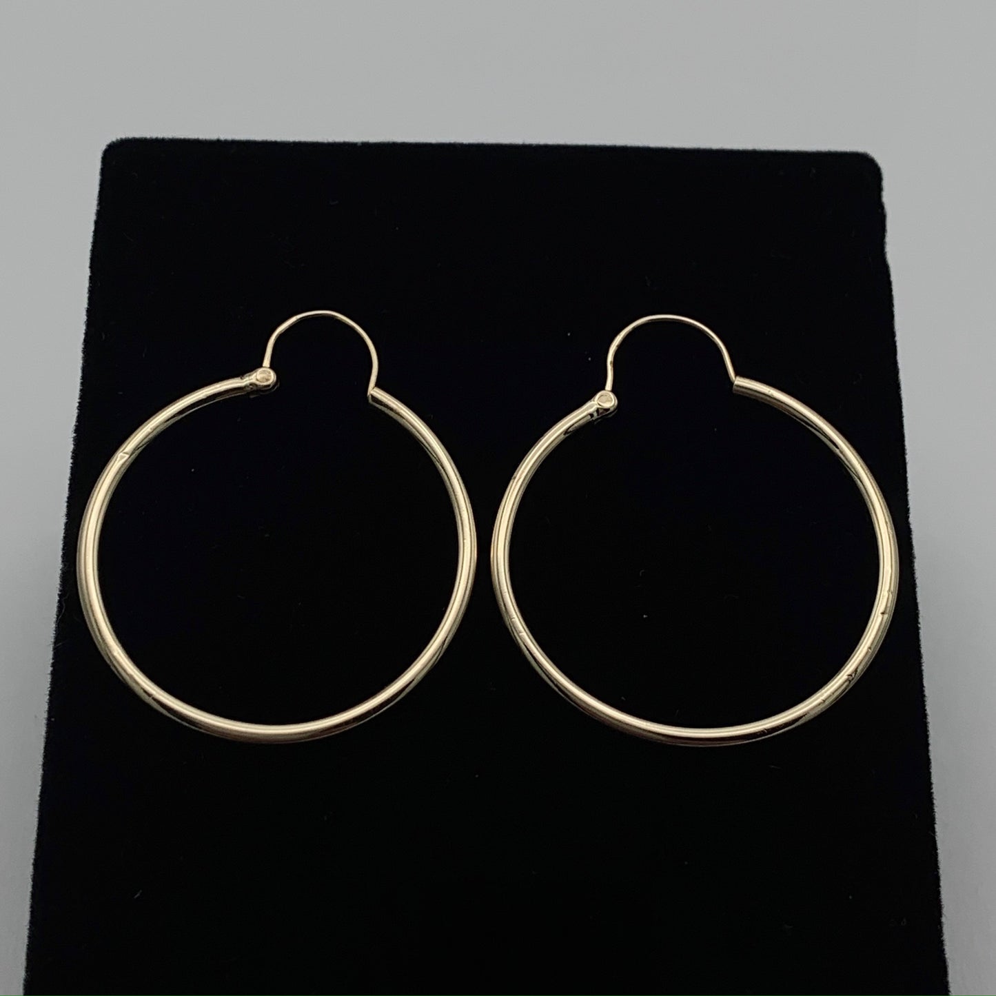 14K Yellow Gold Hoop Earrings