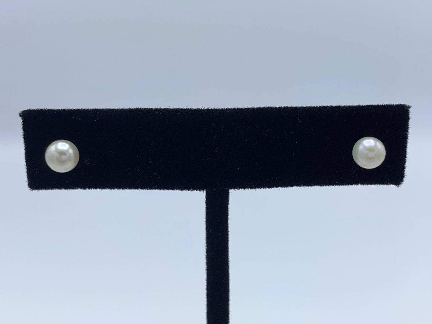 Single Pearl Stud Earrings