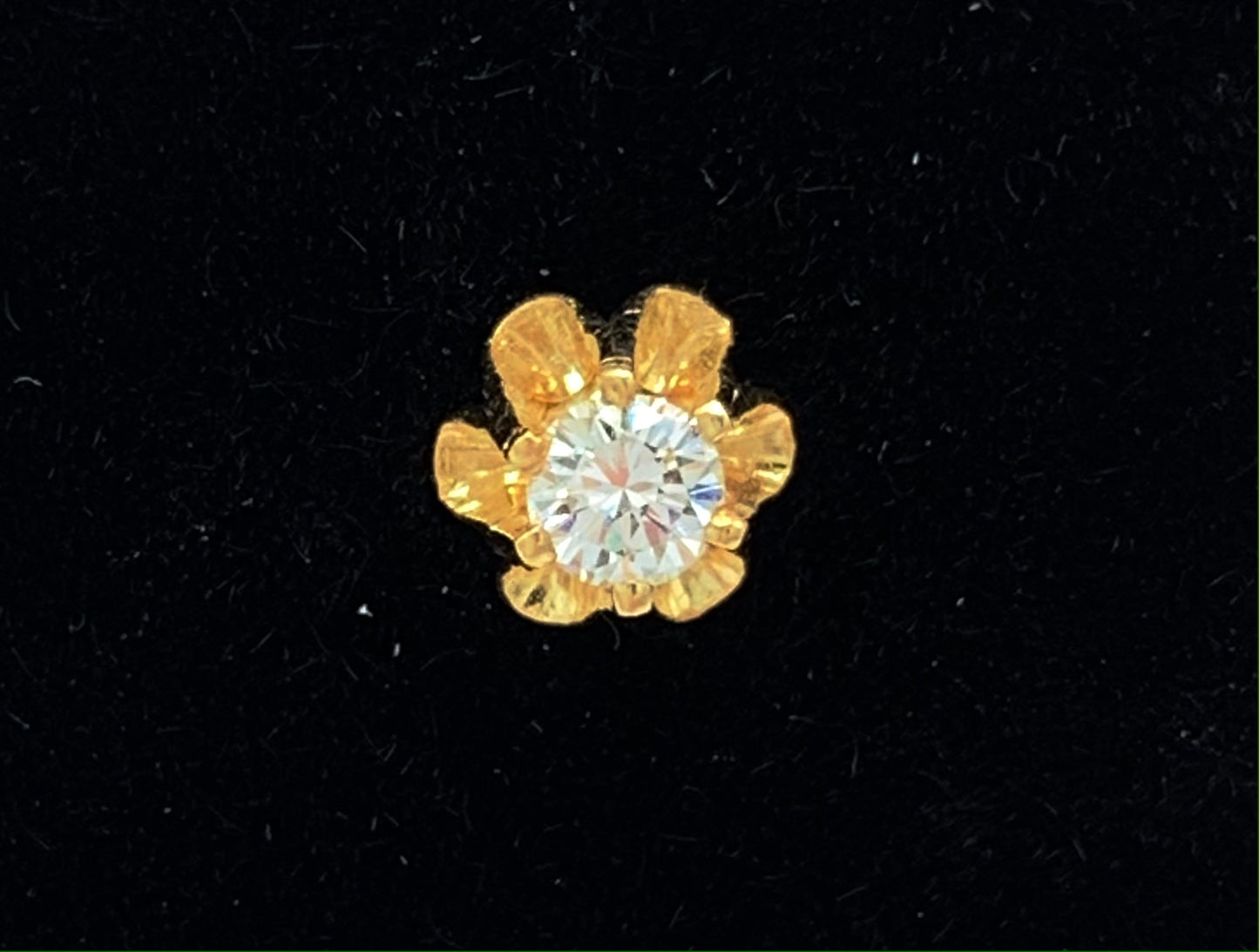 14K Yellow Gold Buttercup Diamond Stud Earrings