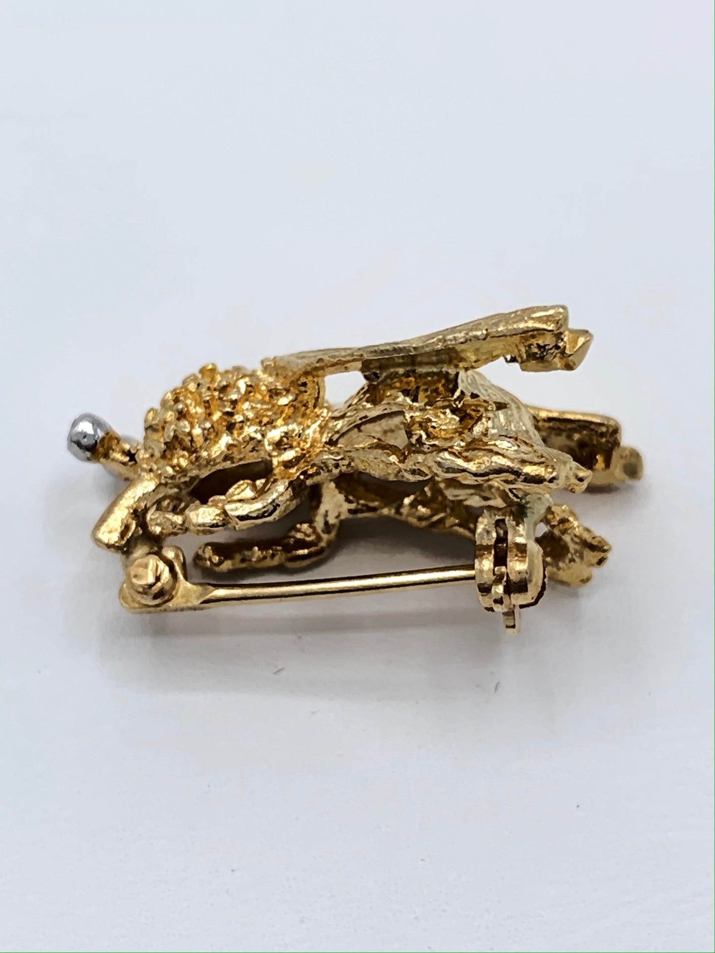 14K Yellow Gold Bee Pin