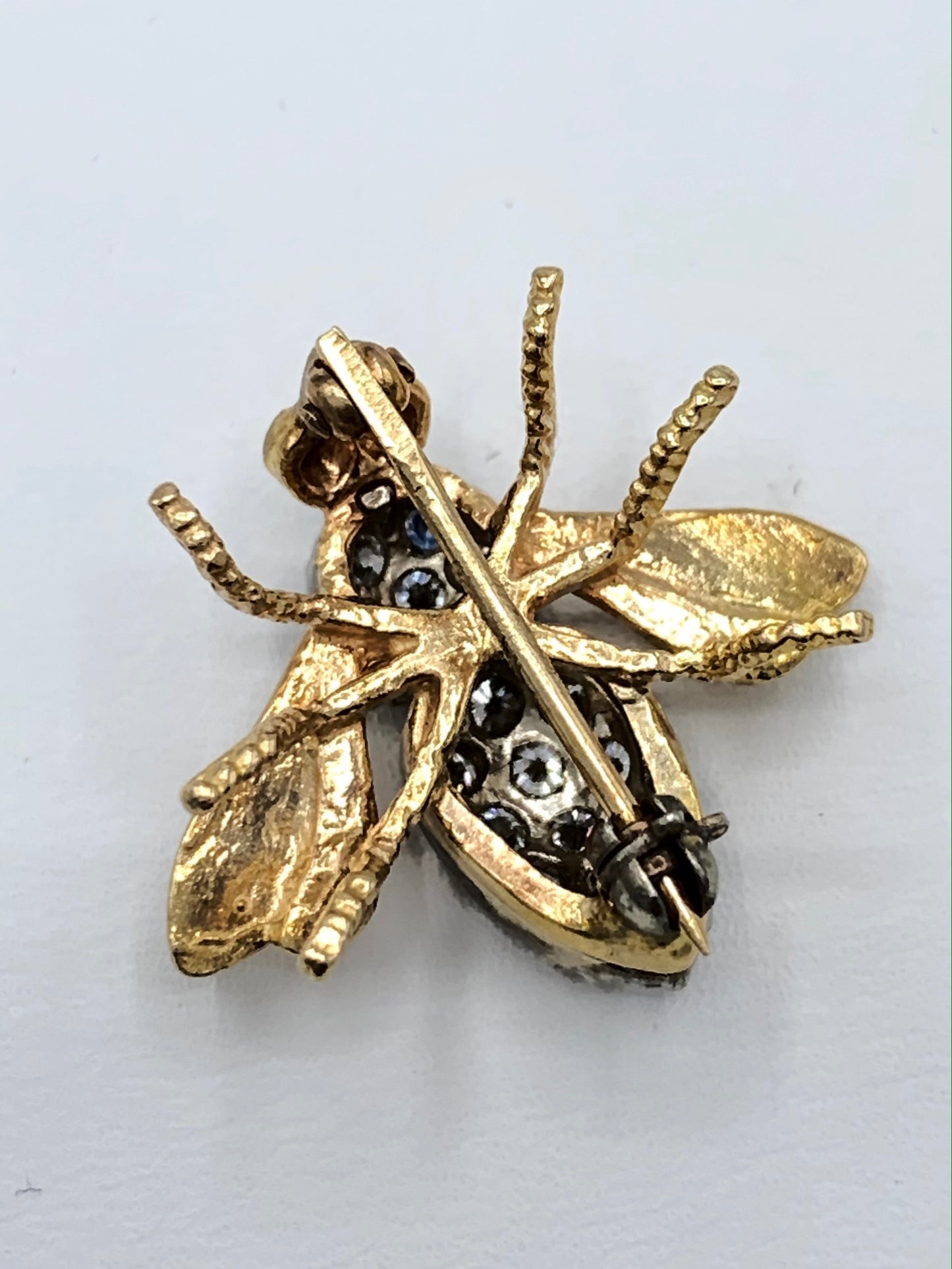 14K Yellow Gold Diamond Wasp Pin