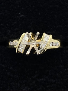 Estate 14K Yellow Gold .50 TCW Diamond Semi-Mount Engagement Ring