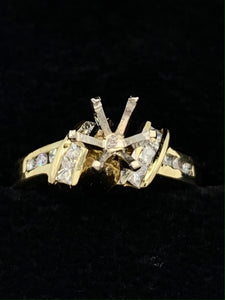Estate 14K Yellow Gold .50 TCW Diamond Semi-Mount Engagement Ring