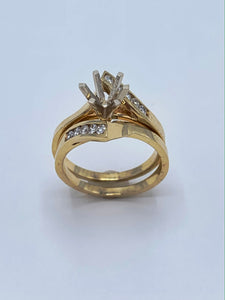 14K Yellow Gold Round Diamond Semi-Mount Wedding Set