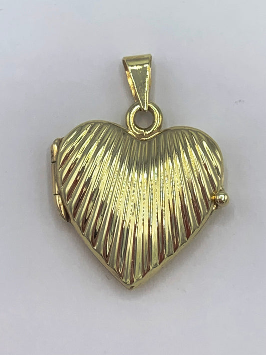 14K Yellow Gold Heart Locket Pendant