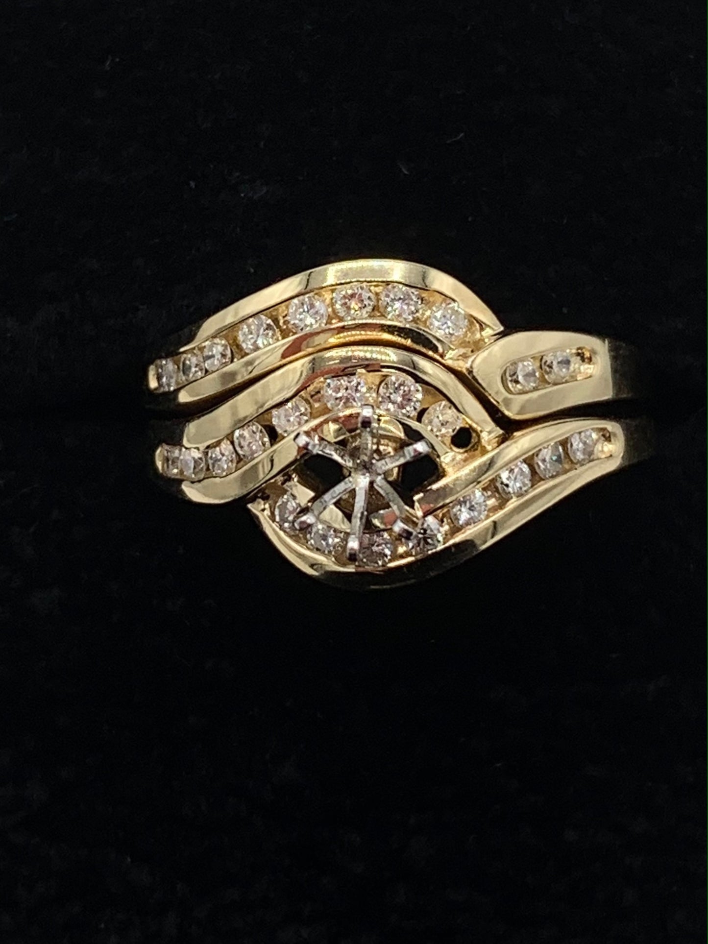 14K Yellow Gold .50 TCW Round Diamonds Semi-Mount Wedding Set