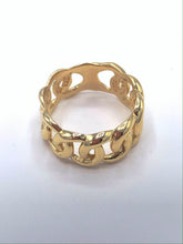 Load image into Gallery viewer, 14K Yellow Gold 9.5 mm Interlocking Chain Wedding Band
