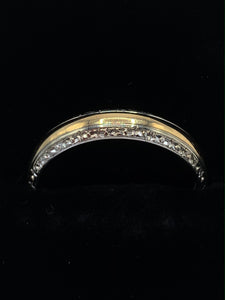 14K Yellow and White Gold 4.5 mm Vintage Wedding Band