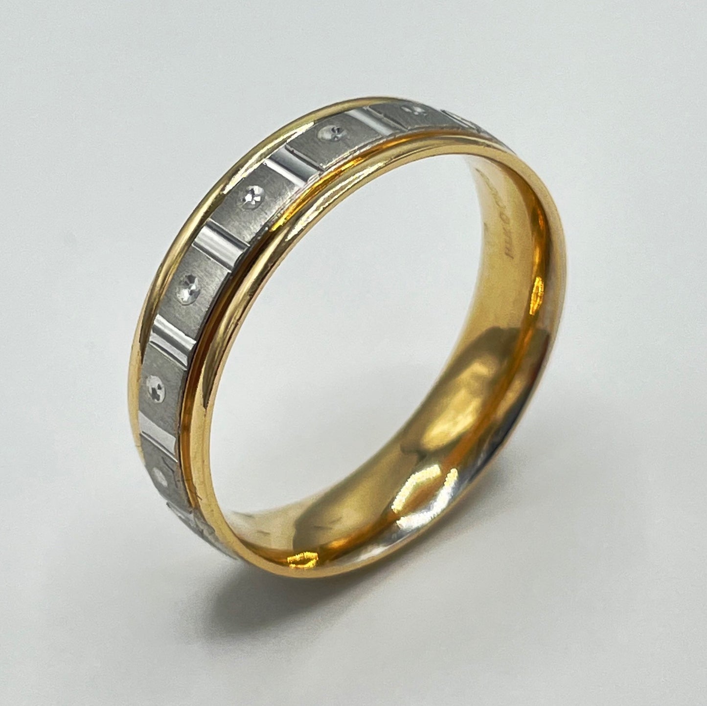 14K Yellow and White Gold Comfort Fit Wedding Band with Machine Wheel Finish