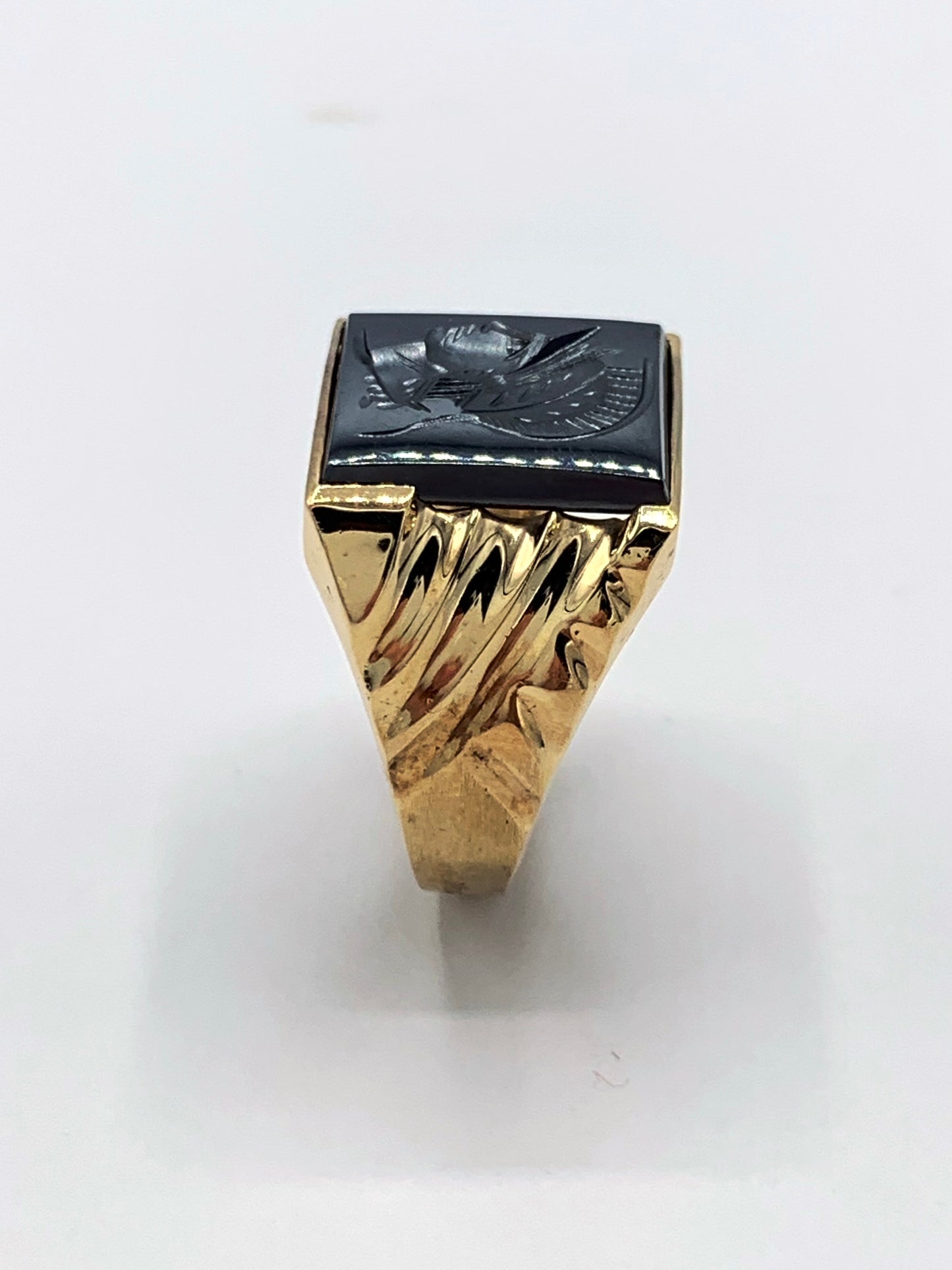 Estate 10K Yellow Gold Intaglio Spanish Soldier Hematite Ring