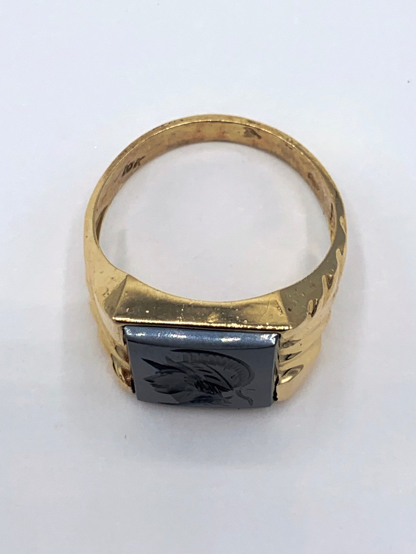 Estate 10K Yellow Gold Intaglio Spanish Soldier Hematite Ring