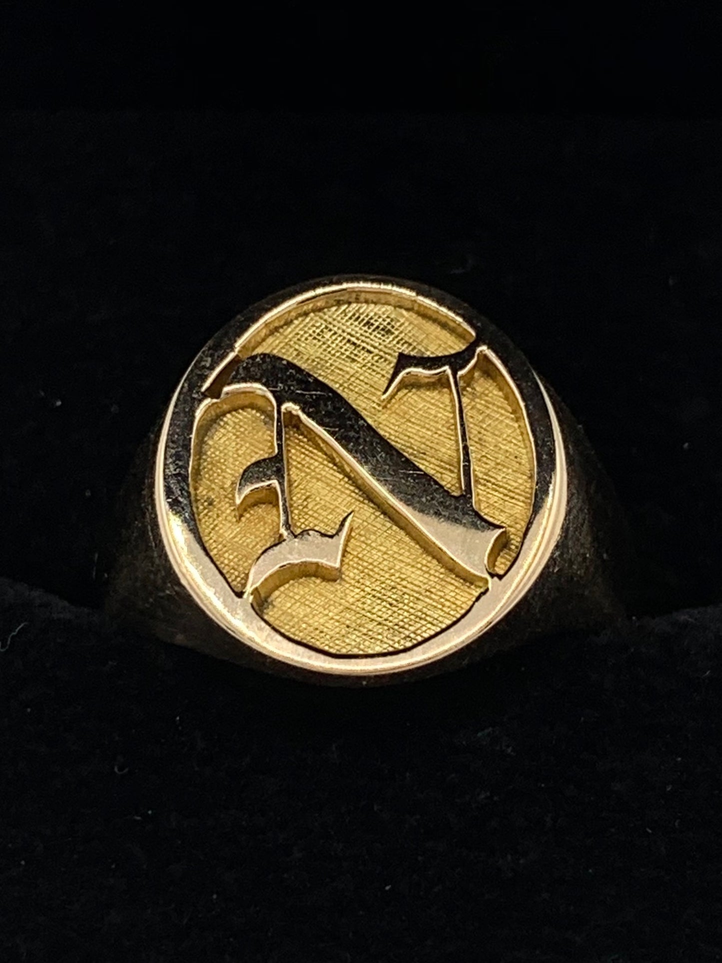 Estate 14K Yellow Gold Letter "N" Pinky Ring