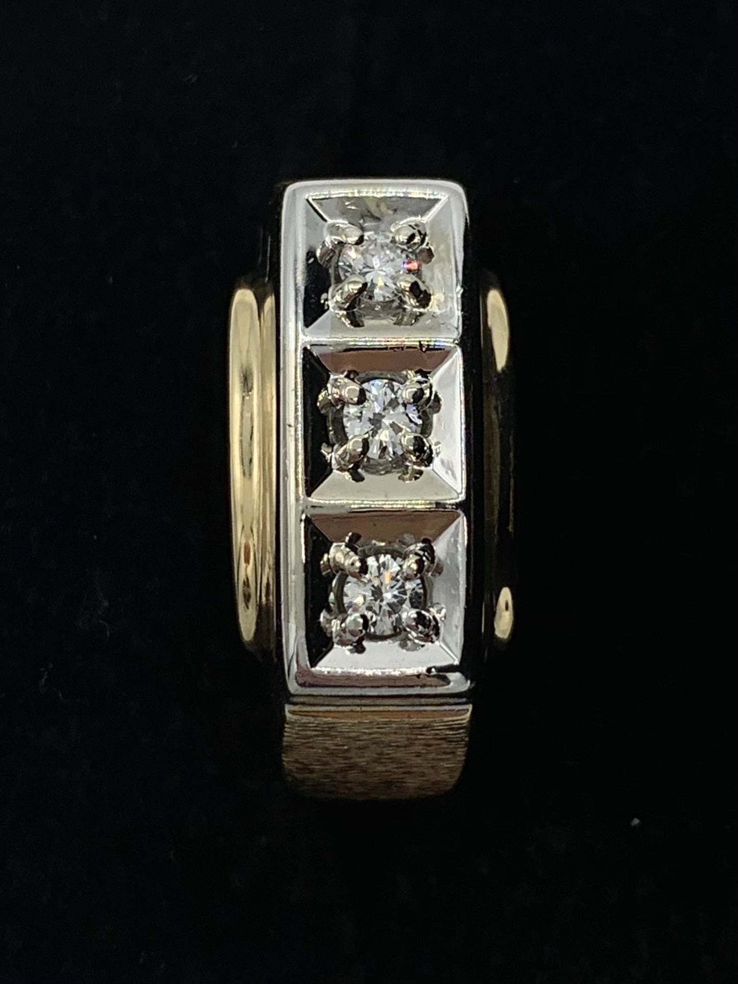 Estate 10K Yellow Gold Three Diamond Band