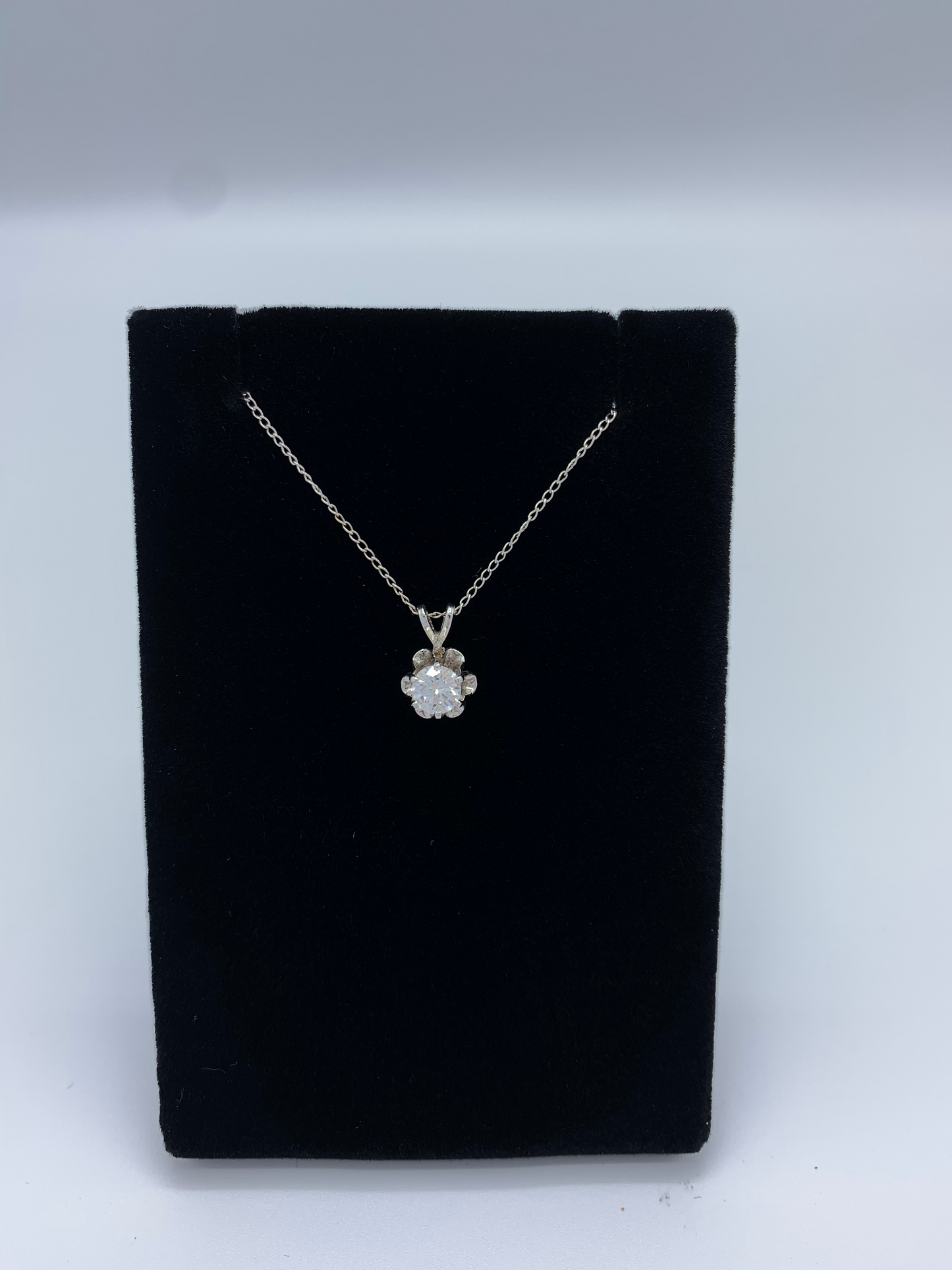 14K White Gold 38 pt Diamond Pendant