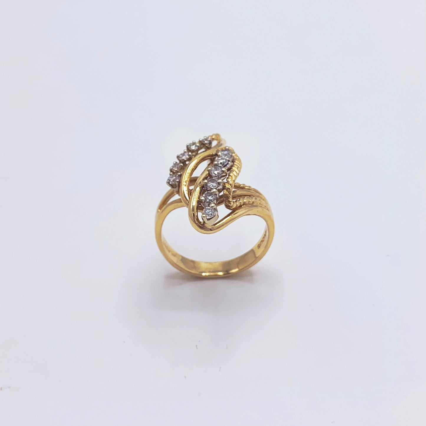 14K Yellow Gold Art Deco Free Form Ring with 12 Diamonds